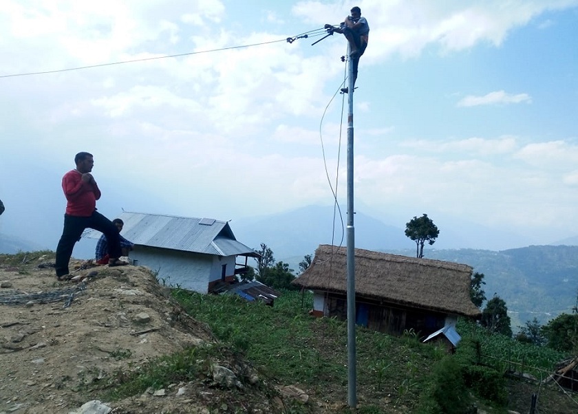 ताप्लेजुङको ६ गाउँपालिका केन्द्रमा विद्युतकाे राष्ट्रिय प्रसारण लाइन जडान