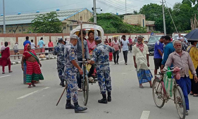 भारत नाघेर नेपाल प्रवेश गर्न खोज्दै बंगलादेशी शरणार्थी