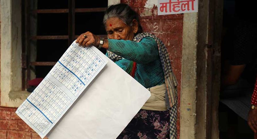 काठमाडौंको मतपत्रमा सबभन्दा धेरै ५६ लहर