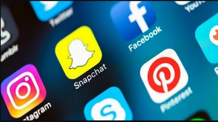 फेसबुक, युट्युबलगायत सबै सामाजिक सञ्जालमाथि प्रतिबन्ध लगाउँदै पाकिस्तान