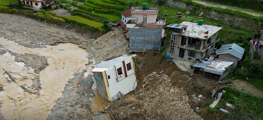 बाढीपहिरोमा परेर मृत्यु हुनेको संख्या २१८ पुग्यो, २७ अझै बेपत्ता