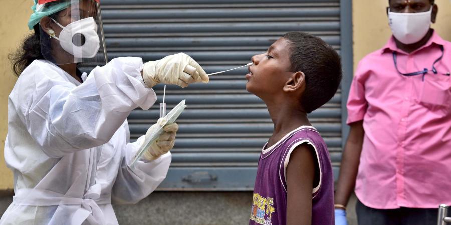 भारतमा एकैदिन थपिए १२ हजार बढी नयाँ कोरोना संक्रमित