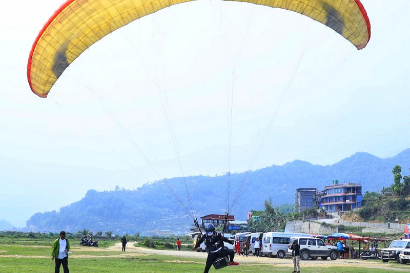 पोखरामा खुला प्याराग्लाइडिङ प्रतियोगिता