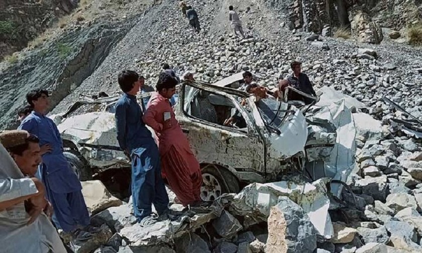 पाकिस्तान नियन्त्रित काश्मिरमा सडक दुर्घटनामा १३ जनाको मृत्यु