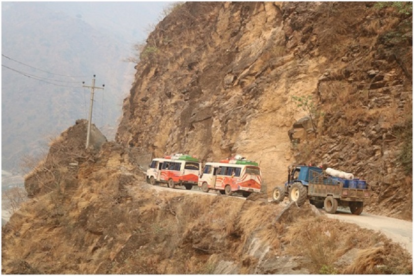 अवरुद्ध कर्णाली राजमार्ग सञ्चालन