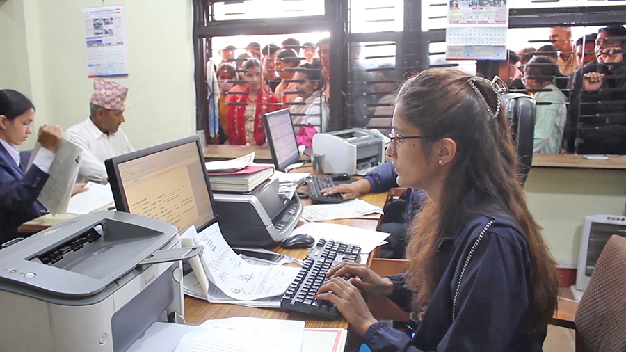 गुल्मीबाट ६४ जनाले लिए गैरआवासीय नागरिकता