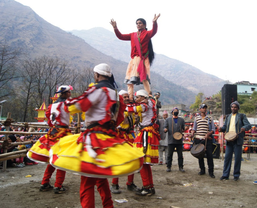 छलिया नृत्य