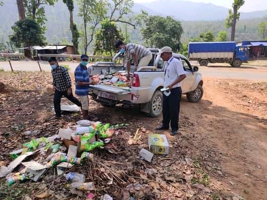 निषेधाज्ञामा म्याद नाघेका सामाग्रीको बिक्री, प्रशासनद्वारा सामाग्री नष्ट