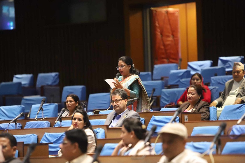 मानव बस्ती बिचबाट लगिएको सव स्टेसनले जनताको उठिबास हुन्छ : सांसद गौतम