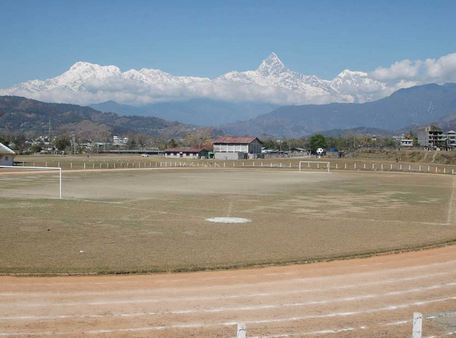 सागका लागि ह्याण्डबल मैदान स्तरोन्नति गरिने