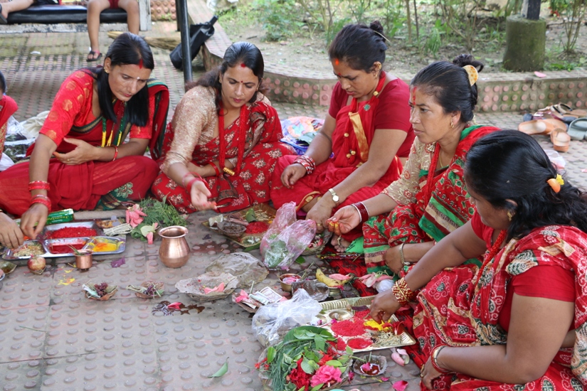 यसरी मनाईयो चितवनमा ऋषि पञ्चमी (फोटोफिचर)