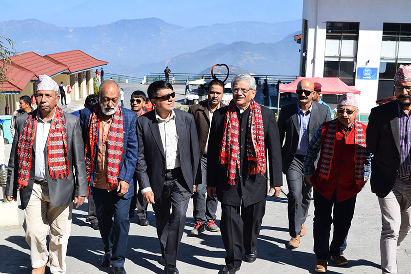 भारतीय कम्युनिस्ट पार्टी (माक्र्सवादी) का महासचिव यचुरीद्वारा चन्द्रागिरि अवलोकन